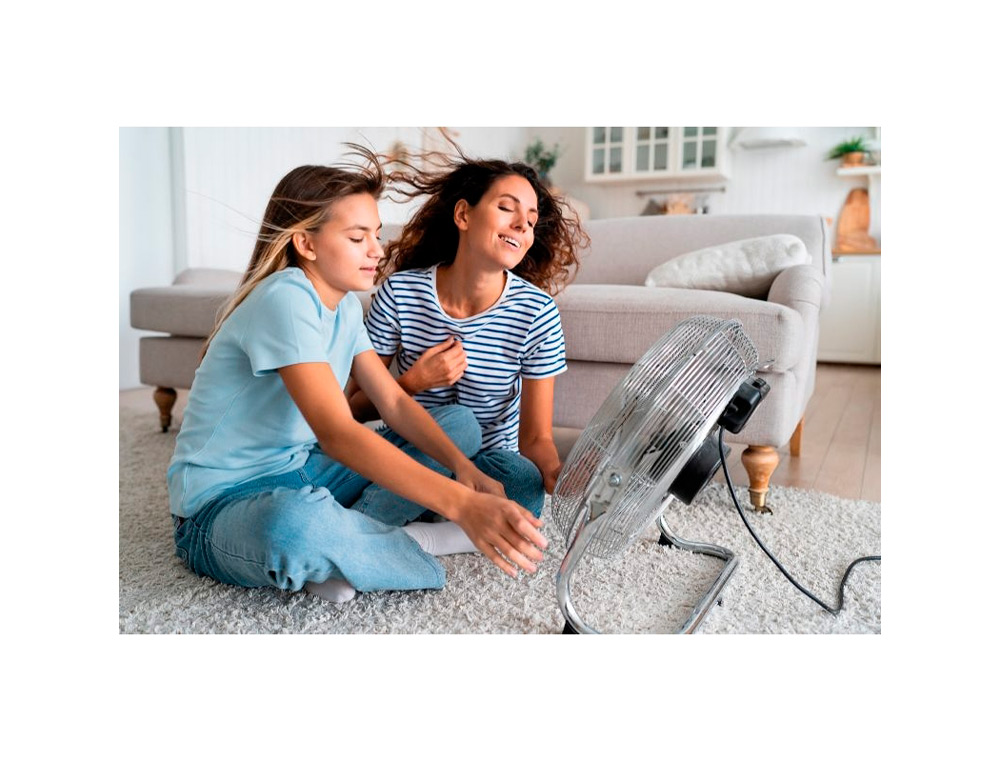 Ventoinha de chão Blaupunkt BP2020 industrial 40W 3 velocidades 30 cm cromada - Image 3