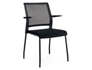 Cadeira rocada confidente bracos fixos estrutura metalica assento tecido anti fogo preto encosto malha 575x585x885 mm