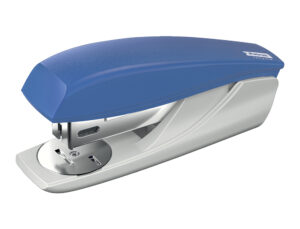 Agrafador petrus 210 reycle azul capacidade 25 folhas usa agrafes 22/6